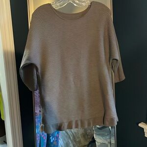 Thick Quarter Sleeve Top
